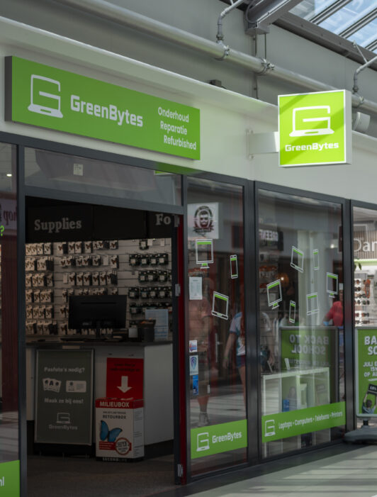 Bekijk deze afbeelding van Green Bytes op Winkelcentrum Goverwelle