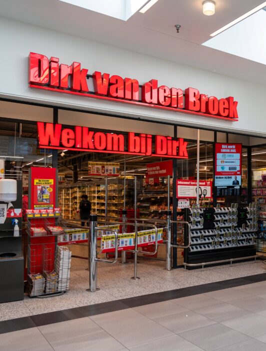 Bekijk deze afbeelding van Dirk van den Broek op Winkelcentrum Goverwelle